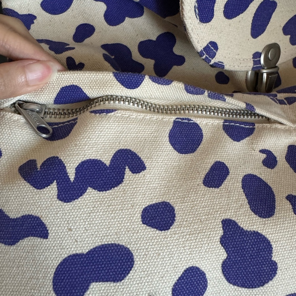 Baggu Backpack - Picture 7 of 8